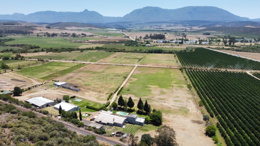 4 Bedroom Property for Sale in Riversdale Rural Western Cape